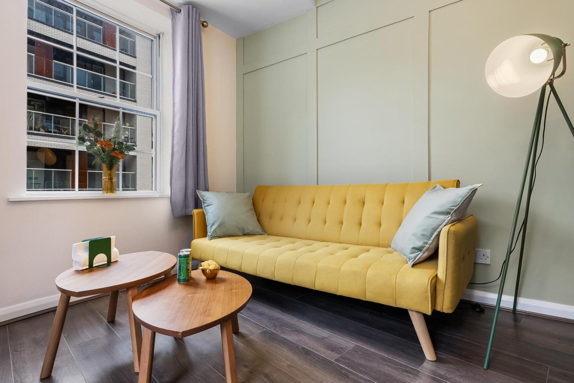 Chic 2 Bedroom Apartment Near Liverpool Street By Gold Stays London Luaran gambar